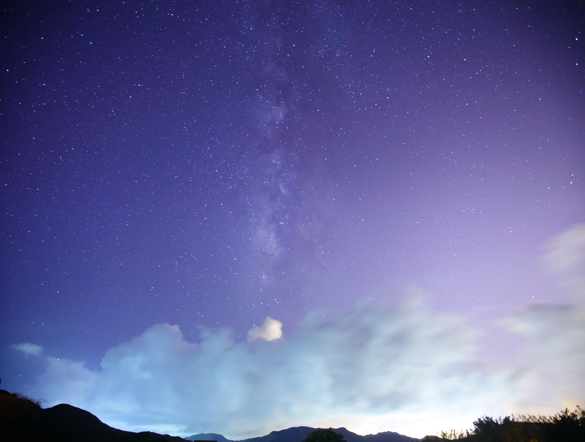 Universal Milky Way Galaxy with Cloud